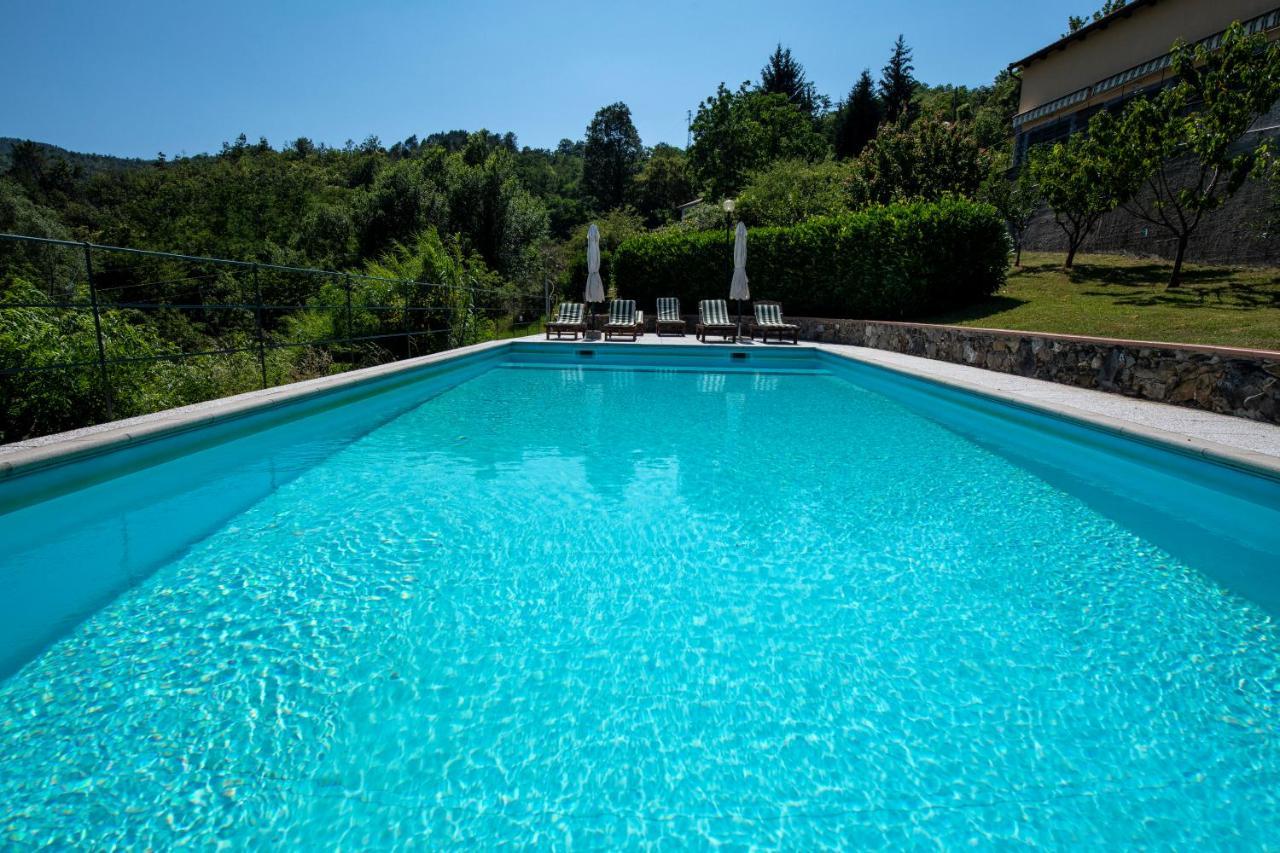 211 - Appartamento Acacia, Terrazza Giardino E Piscina Carro Екстер'єр фото