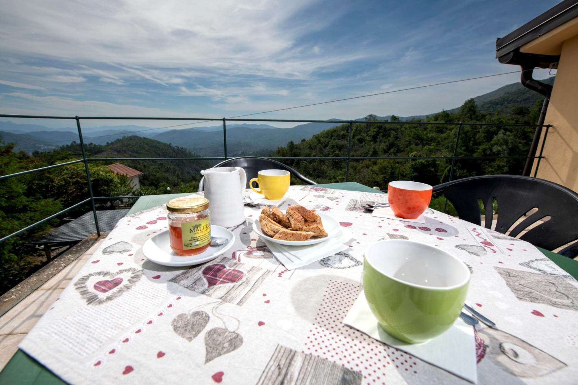 211 - Appartamento Acacia, Terrazza Giardino E Piscina Carro Екстер'єр фото