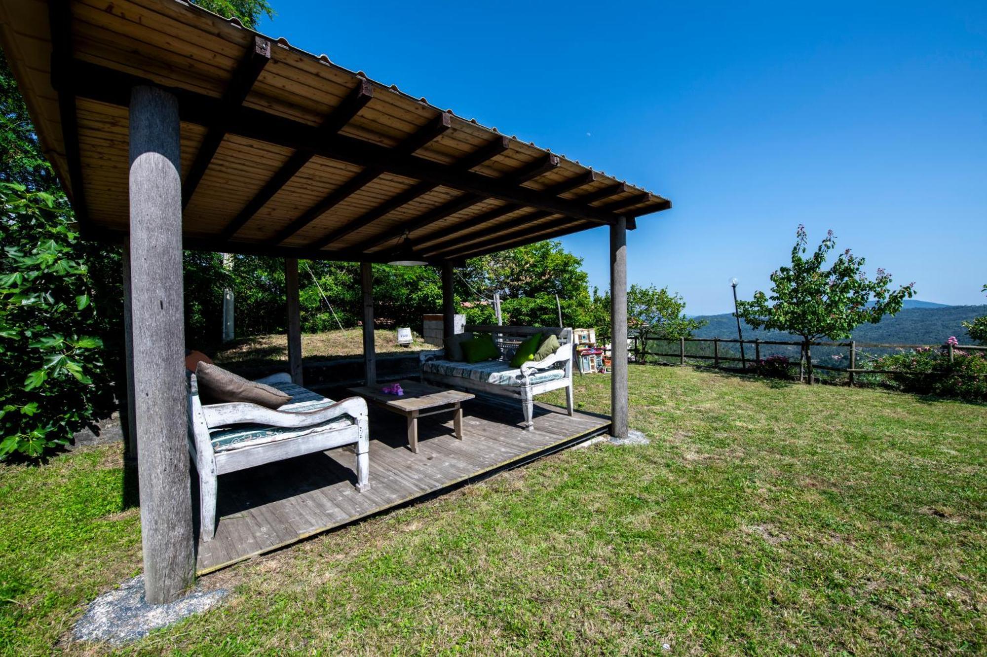 211 - Appartamento Acacia, Terrazza Giardino E Piscina Carro Екстер'єр фото